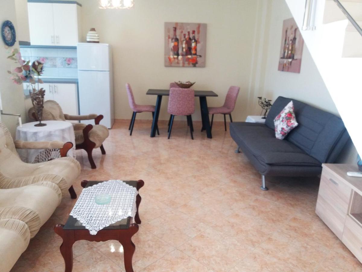 Evis Maisonette With Sea View Flojitá Kültér fotó