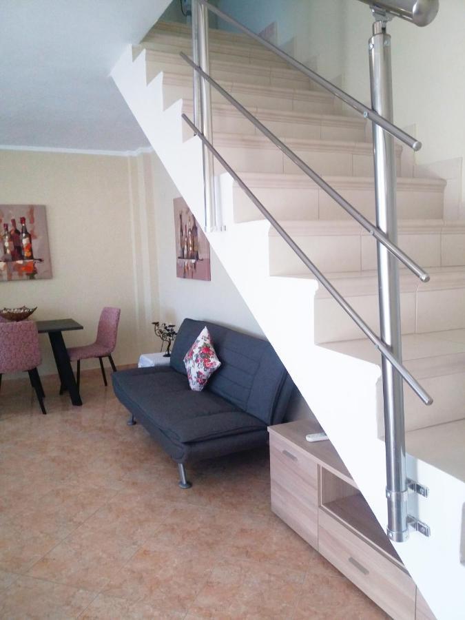 Evis Maisonette With Sea View Flojitá Kültér fotó