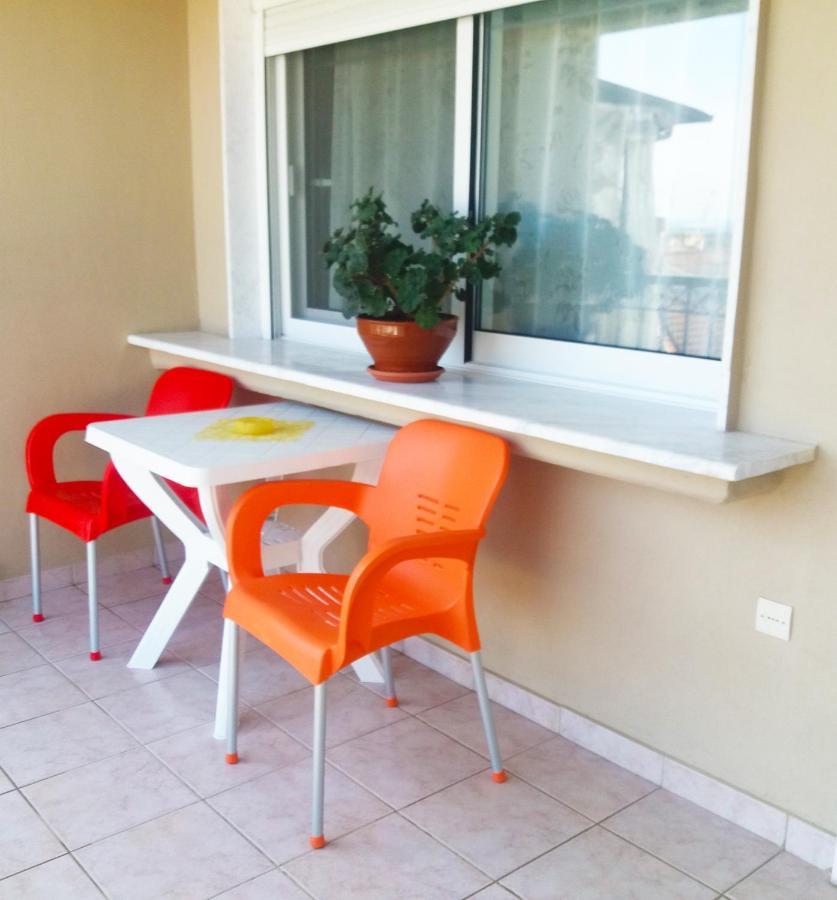 Evis Maisonette With Sea View Flojitá Kültér fotó